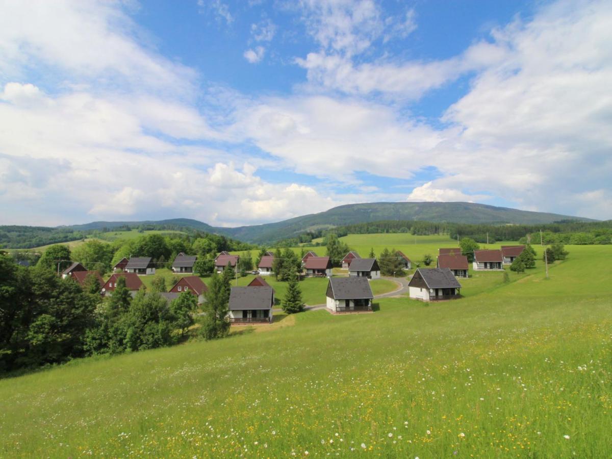 Holiday Home Holiday Hill 33 By Interhome Cista  Extérieur photo